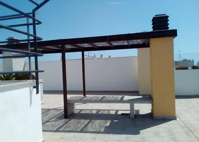 Casa Amarilis
